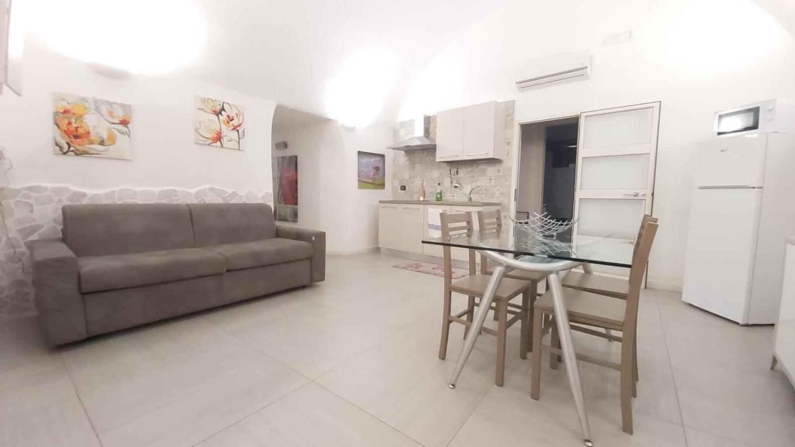 Casa Vacanze G&G Brindisi Exterior foto